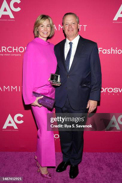 Melissa von Maur and Jim von Maur attend the 27th Annual ACE Awards  Nieuwsfoto's - Getty Images