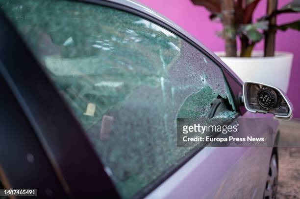 Broken car window after a gunshot, in Plaça de les Palmeres, on May 4 in Salou, Tarragona, Catalonia, Spain. The Mossos d'Esquadra have enabled a...