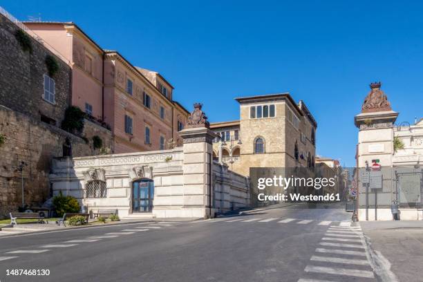 italy, lazio, tarquinia, city gate in front of tarquinia national museum - provinsen viterbo bildbanksfoton och bilder
