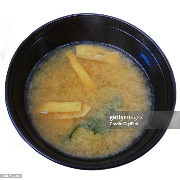 miso soup against white background - aburaage - fotografias e filmes do acervo