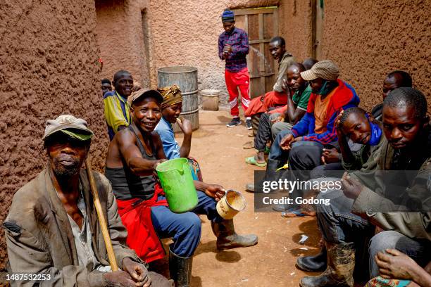 Strong Beer Rwanda Sorghum Beer Photos and Premium High Res Pictures - Getty Images