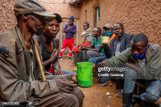 Strong Beer Rwanda Sorghum Beer Photos and Premium High Res Pictures - Getty Images