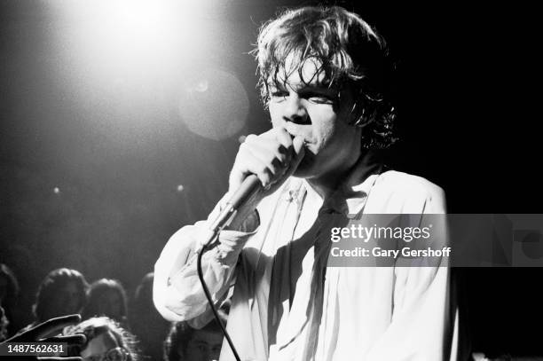 American Rock and Pop musician David Johansen performs from among the audience at the Palladium, New York, New York, August 20, 1979.