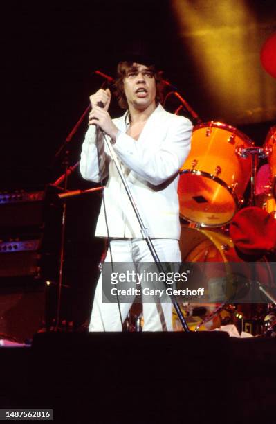 American Rock and Pop musician David Johansen performs onstage at the Palladium, New York, New York, August 20, 1979.