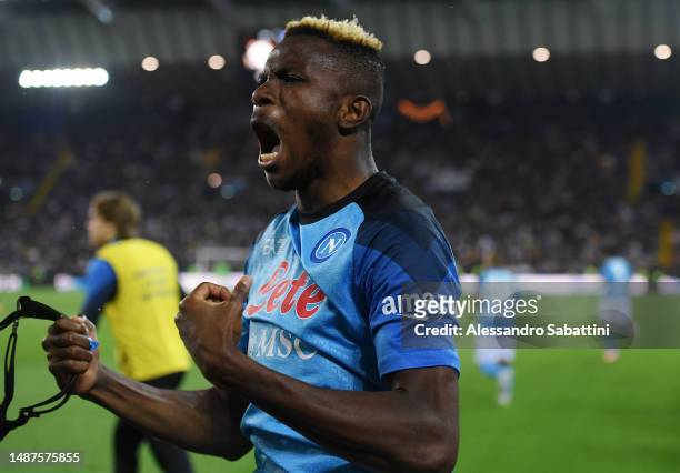 Victor Osimhen of SSC Napoli celebrates after scoring the team's first goal during the Serie A match between Udinese Calcio and SSC Napoli at Dacia...