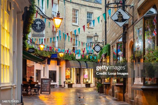 Rainy evening on Rose Crescent in Cambridge.