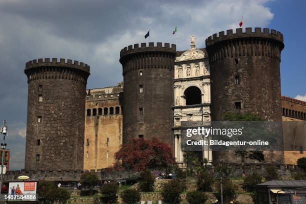 Castel Nuovo, city castle from the 13th Century, Naples, Campania, Italy.