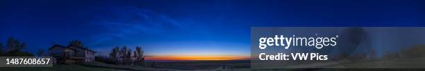Stunning dawn sky on the day of summer solstice. This is the array of four naked-eye planets at dawn on solstice morning, June 21 with Venus just...