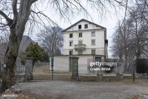 Pertus Ralefatane 85 Pertus Stock Photos, High-Res Pictures, and Images - Getty Images