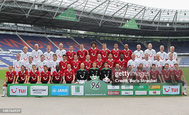 Team doctor Bernd Brexendorf, team doctor Axel Partenheimer, physiotherapist Steffen Hartmann, physiotherapist Ralf Blume, Niko Giesselmann, Mario...