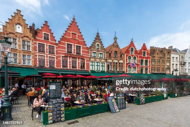 christmas grote markt square of brugge, belgium - grote market stock pictures, royalty-free photos & images