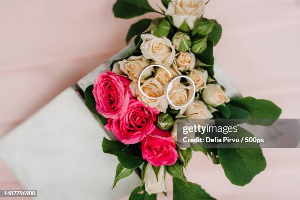 close-up of rose bouquet,romania - rose gold imagens e fotografias de stock