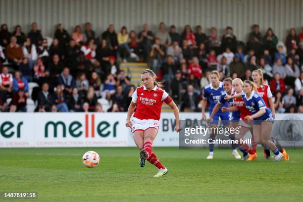 Katie McCabe of Arsenal misses a penalty kick during the FA Women's Super League match between Arsenal and Leicester City at Meadow Park on May 05,...