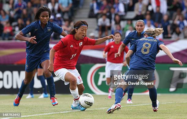 Yuki Ogimi of Japan runs with the ball during the friendly international match between Japan Women and France Women at Stade Charlety on July 19,...