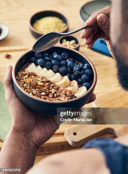 oatmeal for breakfast - breakfast bowl stock pictures, royalty-free photos & images