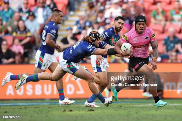 Brian To'o of the Panthers makes a break during the round 10 NRL match between the New Zealand Warriors and Penrith Panthers at Suncorp Stadium on...