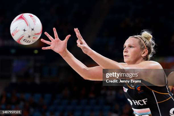 Jo Harten of the Giants passes during the round eight Super Netball match between Giants Netball and Adelaide Thunderbirds at Ken Rosewall Arena, on...