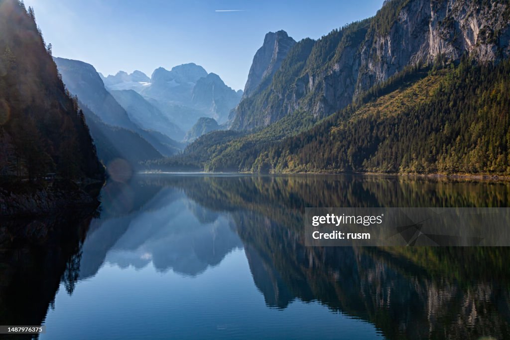 Sunny morning on lake Gosau (Gosausee) in Salzkammergut, Austria