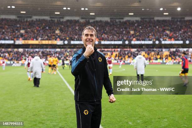Julen Lopetegui, Manager of Wolverhampton Wanderers celebrates victory following the Premier League match between Wolverhampton Wanderers and Aston...