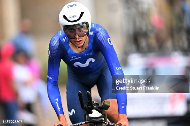 Óscar Rodríguez of Spain and Movistar Team sprints during the 106th Giro d'Italia 2023, Stage 1 a 19.6km individual time trial from Fossacesia Marina...