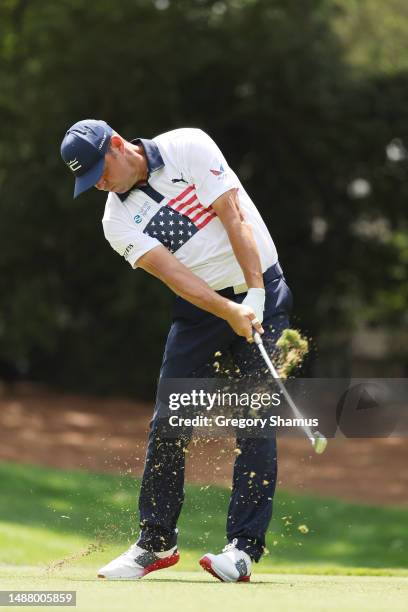 Gary Woodland of the United States plays his shot from the sixth tee during the third round of the Wells Fargo Championship at Quail Hollow Country...