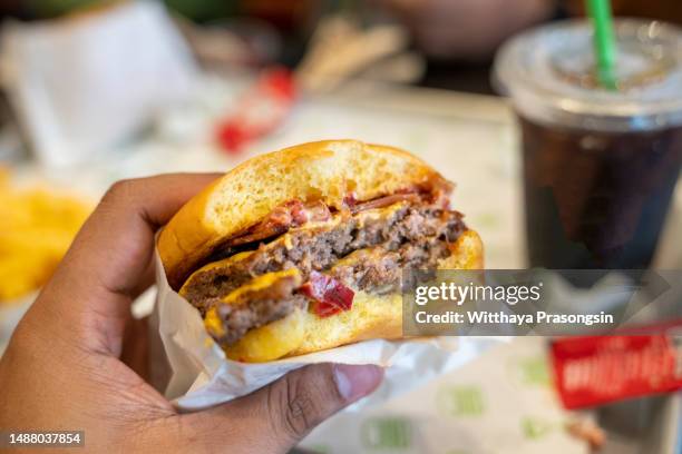 breakfast in a cafe. food, lifestyle concept - cheeseburger stock pictures, royalty-free photos & images
