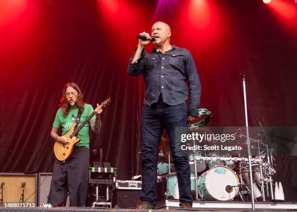 Tim Mahoney Singer Tim Mahoney Photos and Premium High Res Pictures - Getty Images