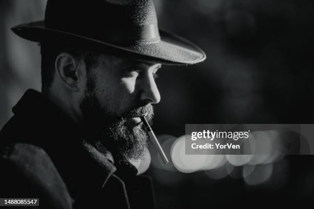 Noir Detective Photos and Premium High Res Pictures - Getty Images