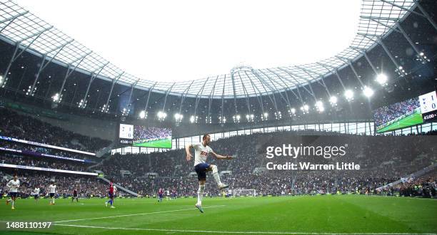 Harry Kane of Tottenham Hotspur celebrates scoring the opening goal during the Premier League match between Tottenham Hotspur and Crystal Palace at...