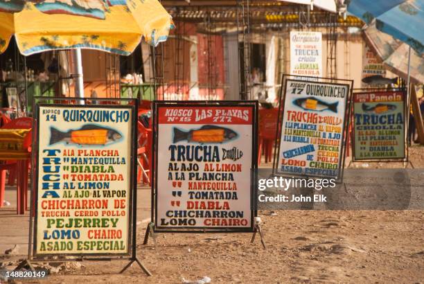 restaurant signs. - copacabana imagens e fotografias de stock