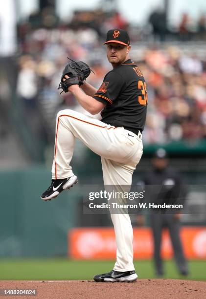 Alex Cobb of the San Francisco Giants pitches against the Milwaukee Brewers in the top of the first inning at Oracle Park on May 06, 2023 in San...