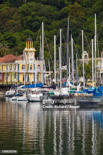 customs house and marina at telaga harbour park, pantai kok. - pantai kok stock pictures, royalty-free photos & images