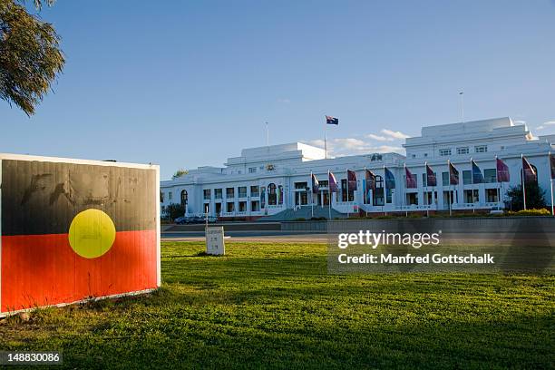 aboriginal tent embassy at the old parliament house. - australia parliament building stock pictures, royalty-free photos & images