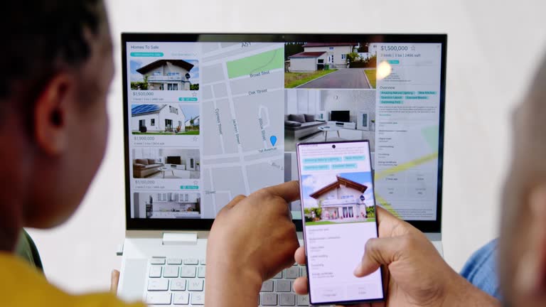 https://media.gettyimages.com/id/1488306729/video/african-couple-searching-real-estate-apartment-property.jpg?b=1&s=640x640&k=20&c=ANDFAFXA-FN9Xo5nDH-awlWM43cFLjReTCfiKl1_CeA=