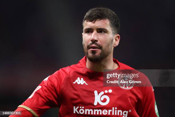 Aaron Martin of Mainz reacts during the Bundesliga match between 1. FSV Mainz 05 and FC Schalke 04 at MEWA Arena on May 05, 2023 in Mainz, Germany.