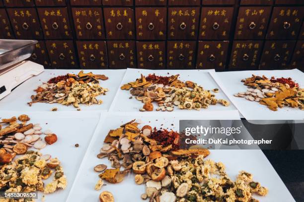 chinese herb - chinese herbal medicine stock pictures, royalty-free photos & images