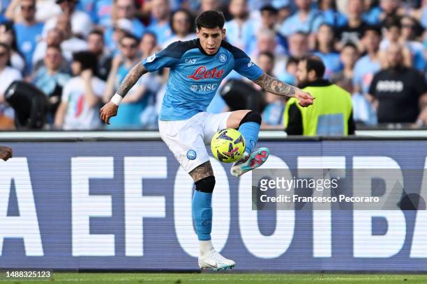 Mathias Olivera of SSC Napoli during the Serie A match between SSC Napoli and ACF Fiorentina at Stadio Diego Armando Maradona on May 07, 2023 in...