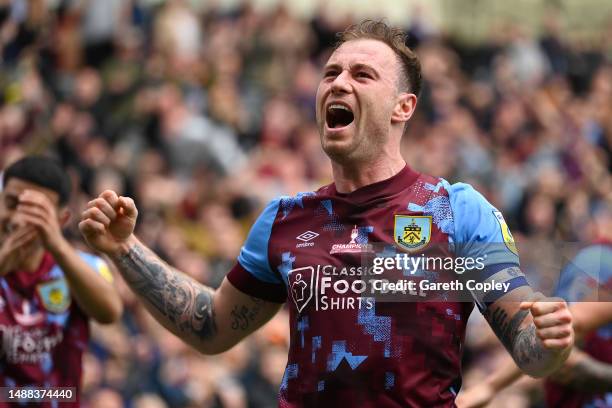 Ashley Barnes of Burnley celebrates after scoring the team's second goal during the Sky Bet Championship between Burnley and Cardiff City at Turf...