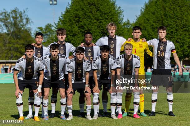 Team Germany pose prior to the International Friendly match between Germany and Denmark at Droemlingstadion on May 08, 2023 in Wolfsburg, Germany.