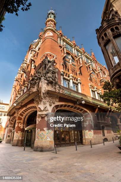 palace of catalan music on barri gotic district barcelona spain - barcelona palau de la musica catalana stock pictures, royalty-free photos & images