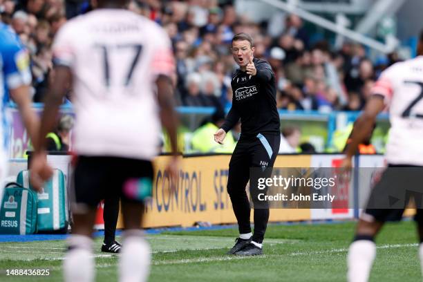 Noel Hunt the Head Coach of Reading during the Sky Bet Championship between Huddersfield Town and Reading at John Smith's Stadium on May 08, 2023 in...