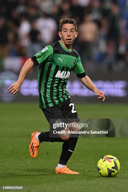 Maxime Lopez of US Sassuolo in action during the Serie A match between US Sassuolo and Bologna FC at Mapei Stadium - Citta' del Tricolore on May 08,...