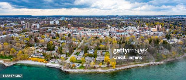 aerial lakeside park and lake ontario, oakville, canada - oakville ontario stock pictures, royalty-free photos & images