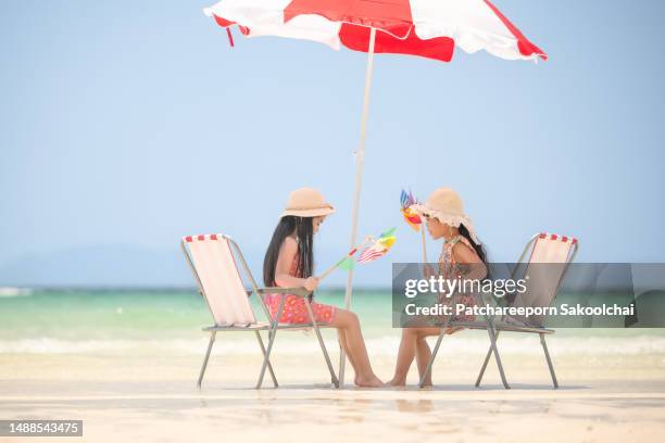 kids beach - socorro island imagens e fotografias de stock