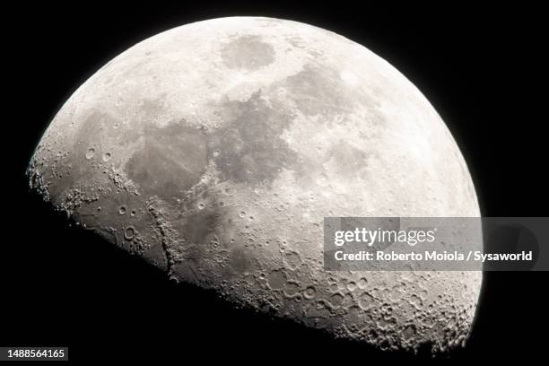 close-up of moon view from northern hemisphere - mond stock-fotos und bilder