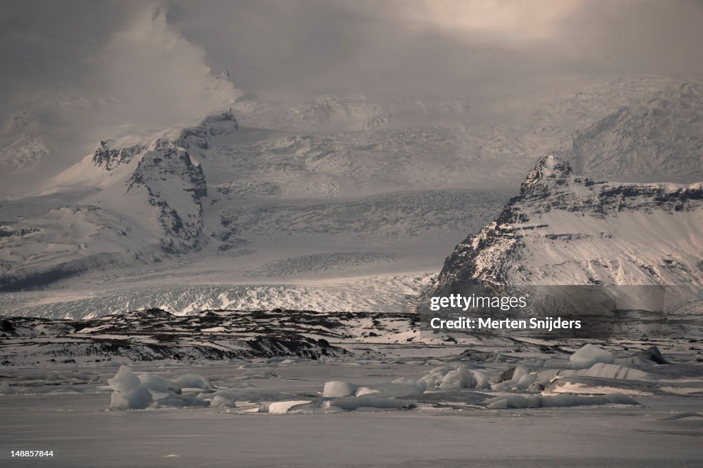 Vatnajokull glacier with Jokulsarlon in front.