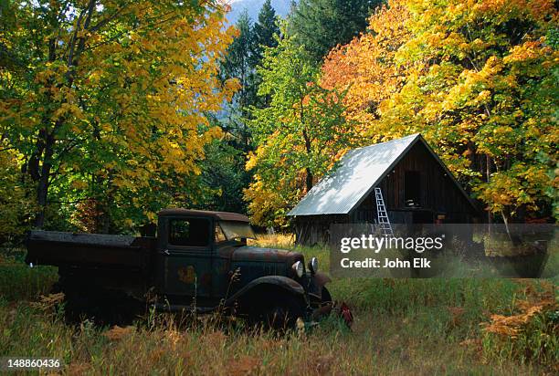 the buckner homestead - lake chelan state park, washington state - lake chelan stock-fotos und bilder