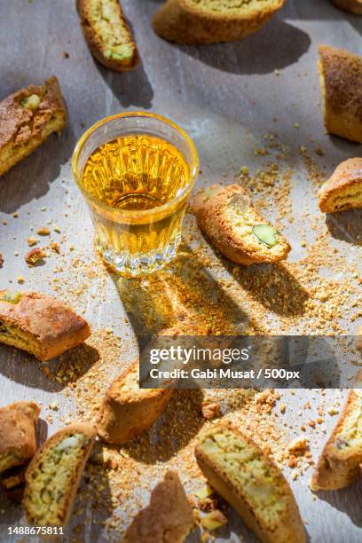 tough and sweet biscotti with vin santo - ice wine stock pictures, royalty-free photos & images