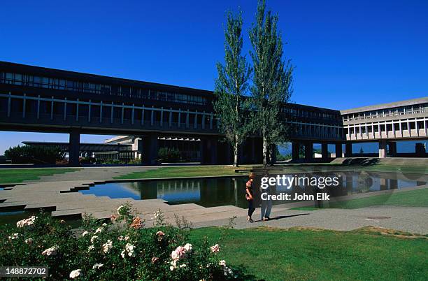 253 Simon Fraser University Stock Photos and High-Res Images