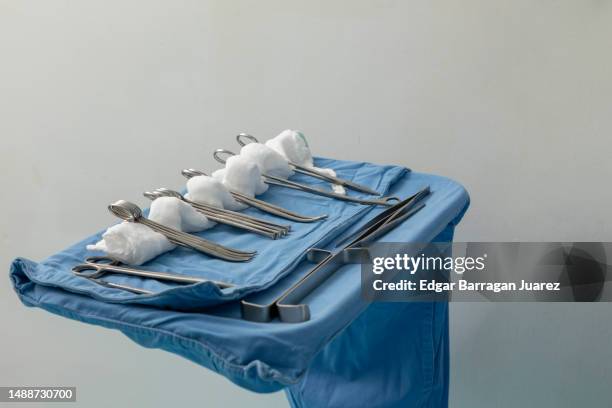 Clamps In Operating Room Surgical Clamps Photos and Premium High Res Pictures - Getty Images